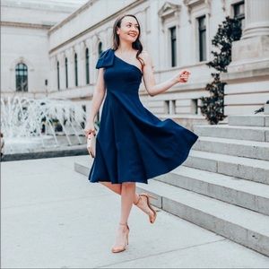 NWT Gal Meets Glam dress